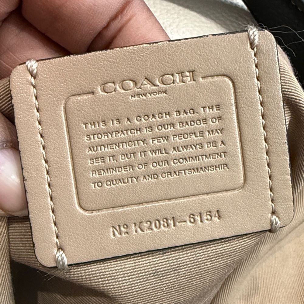 Coach Black Tan cream Leather Bag - Picture 5 of 13